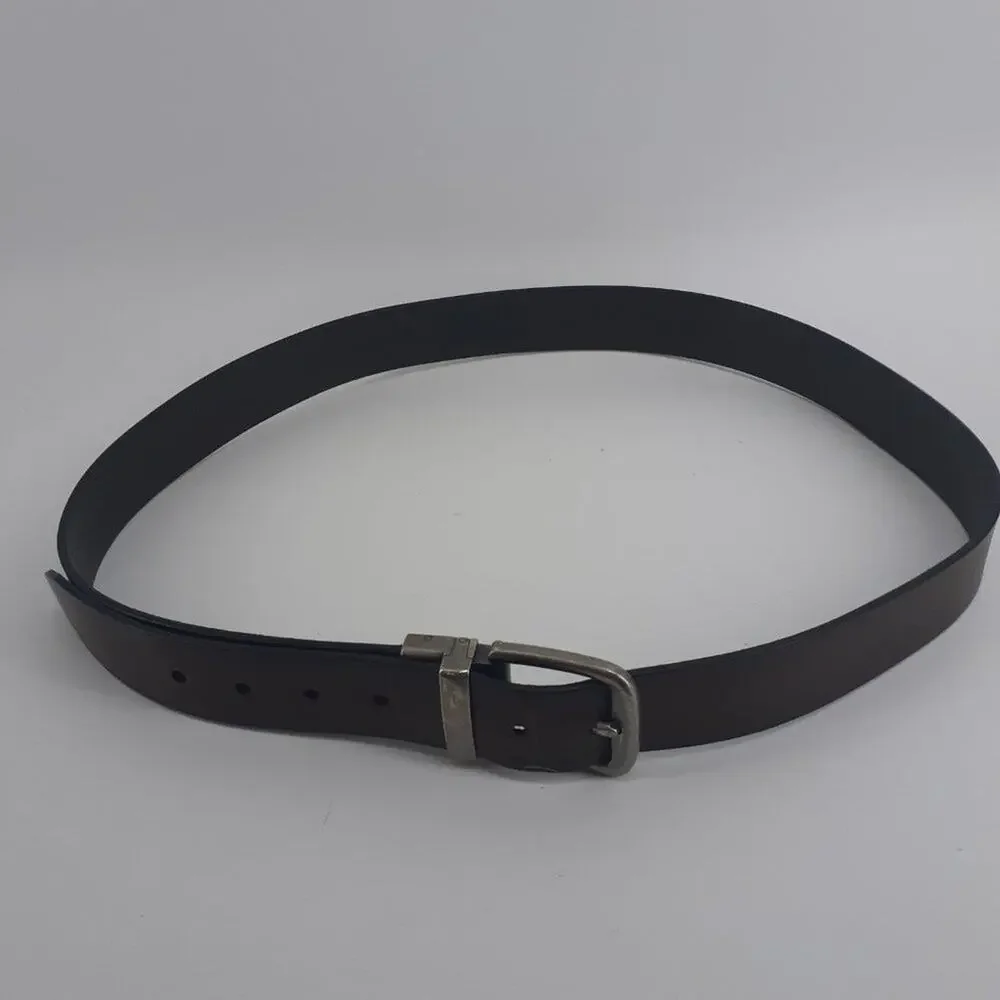Levi's Men's Leather Dark Belt Brown Size 40 Silver Tone Single prong Buckle
